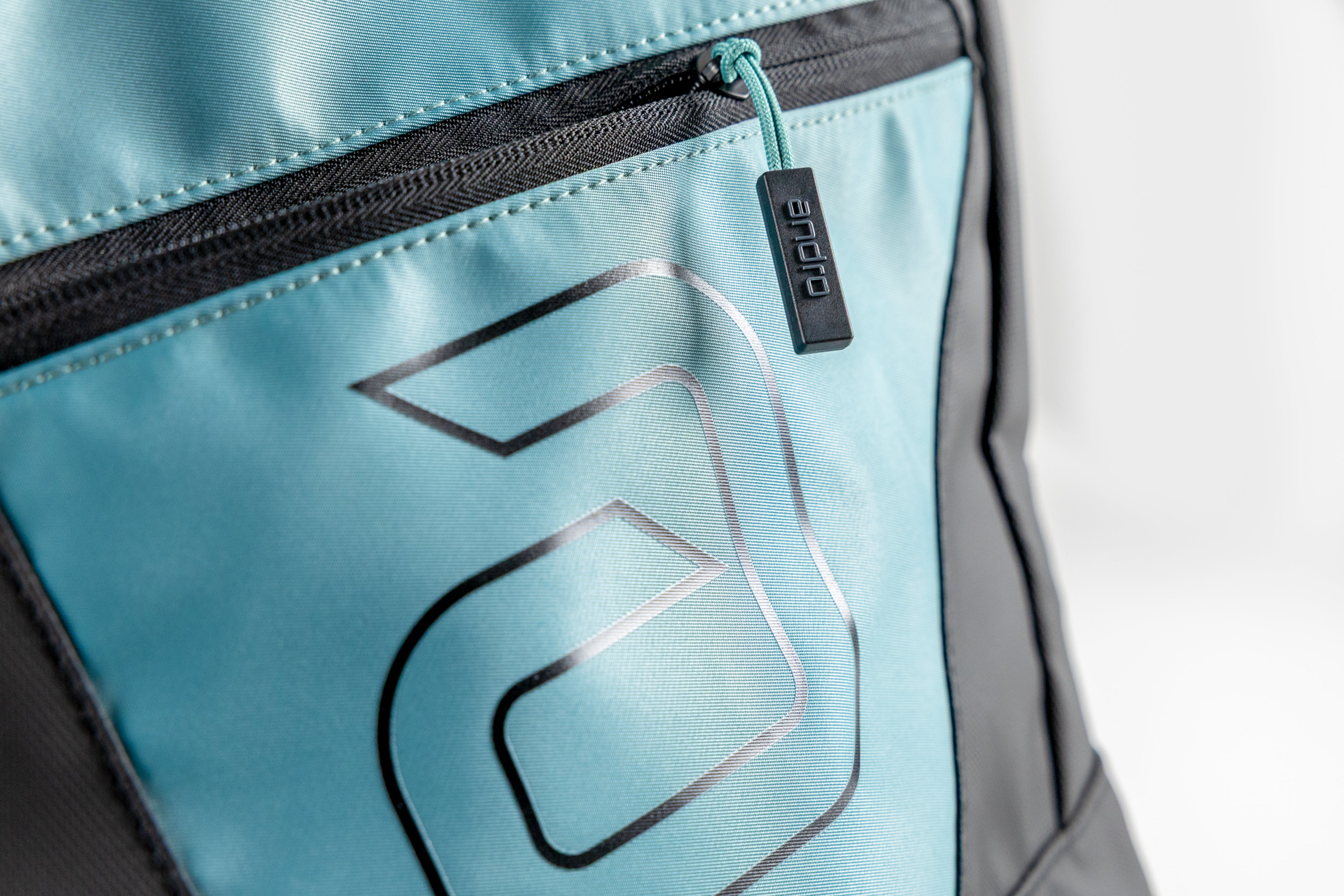 Andro taske Taiva aqua grøn/sort